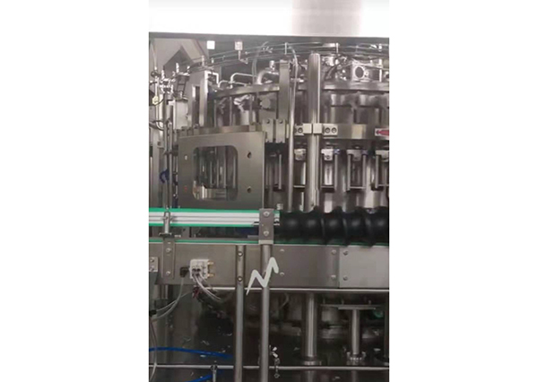 玻璃瓶含氣飲料灌裝機